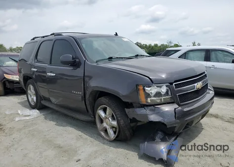 2010 Chevrolet Tahoe C1500 Lt z USA, uszkodzony, nr VIN 1GNMCBE37AR232932